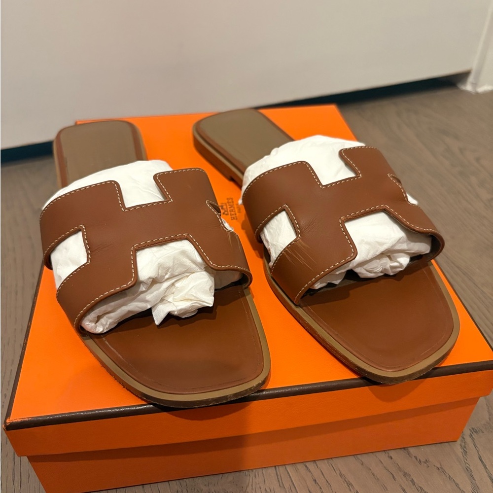 Hermes Oran Leather Sandals